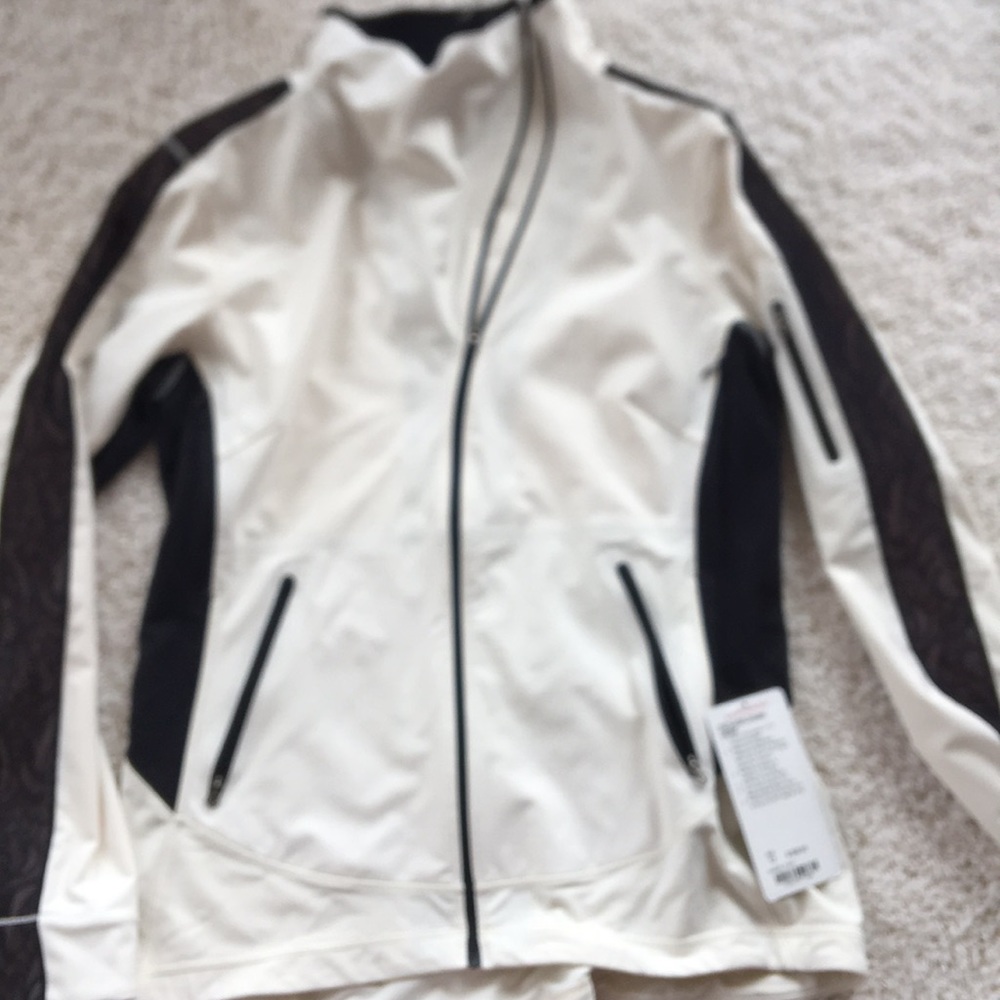 Lululemon running jacket